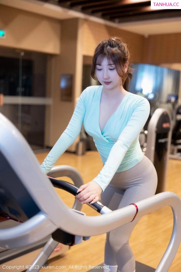 江真真  [XiuRen]高清写真图 2023.05.25 No.6801 江真真 瑜伽服美臀第10张图片